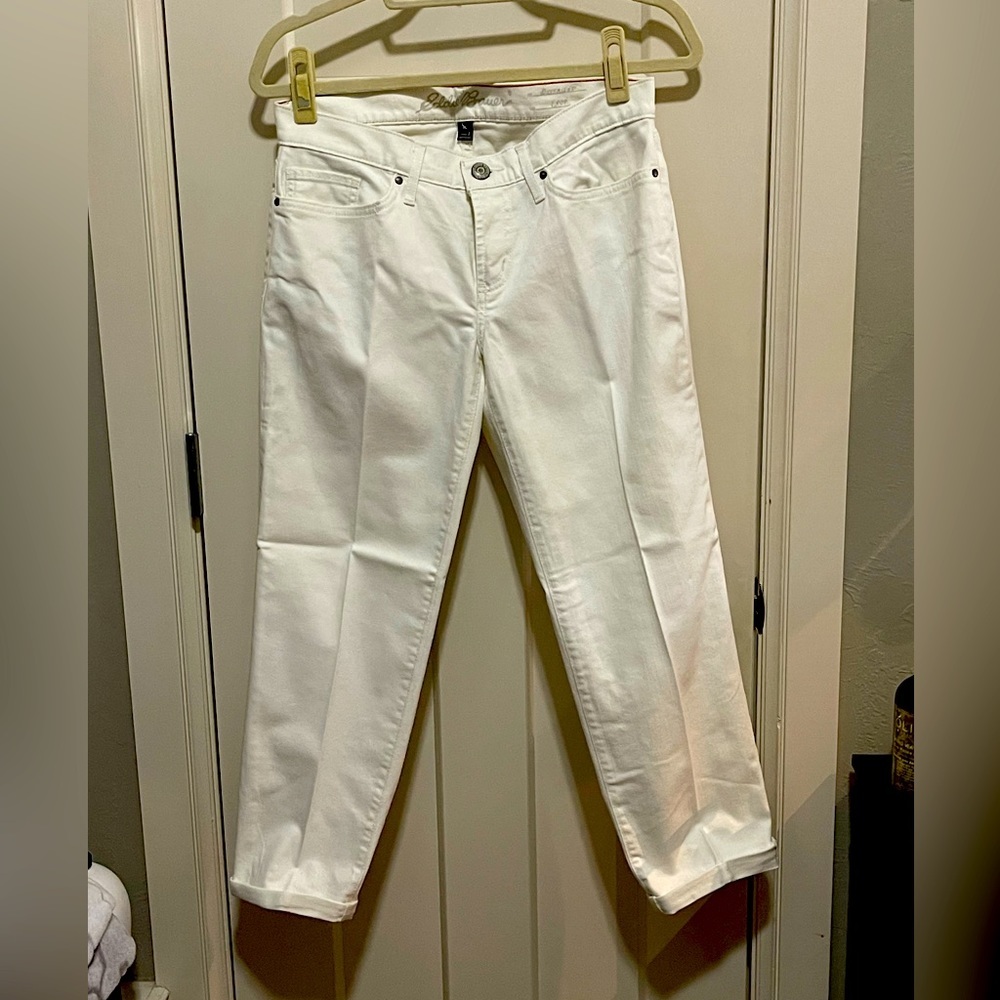 Eddie Bauer - white boyfriend cropped Jeans - size 2